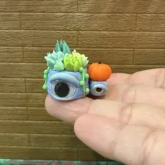 ハロウィン おばけ　ミニ置物　多肉植物　ハンドメイド 粘土 インテリア