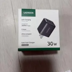 UGREEN 30W GaN 急速充電器