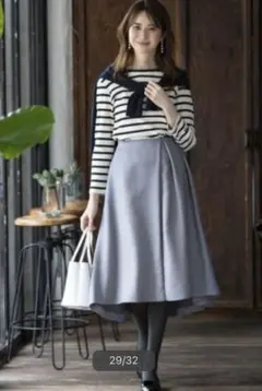 組曲　マットスエード　フレアスカート