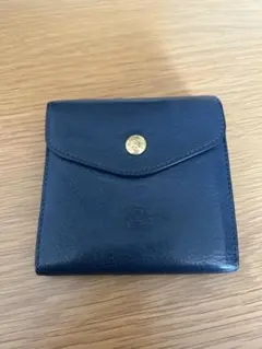 ILBISONTEネイビー レザー 二つ折り財布 ゴールドボタン