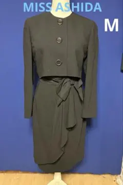 MISS ASHIDA　ミスアシダ ノーカラー　リボン　フリル　セットアップ