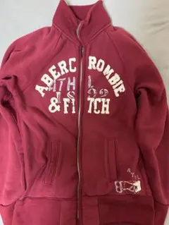 Abercrombie&Fitch レッド フリースジャケット