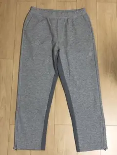 新品タグ付き　UNIQLO×JWA トラックパンツ