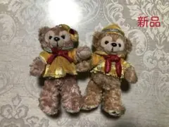 ダッフィー &シェリーメイ　バッジ付き ぬいぐるみ