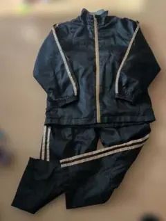 タイムセール！裏起毛黒✕金ジャージ上下セットアップ