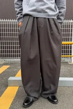 バックルストライプスラックス