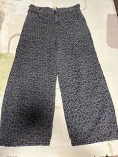9090 レオパード柄 デニムパンツ - メルカリ