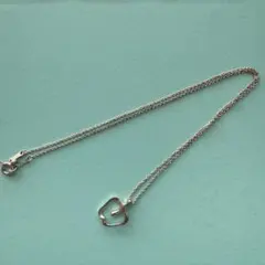 シルバー りんご型 ネックレス