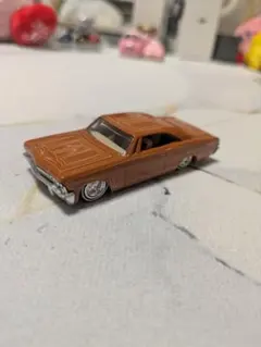 jadatoys ジェイダトイズ　ミニカー　65インパラ　ローライダー　1/64