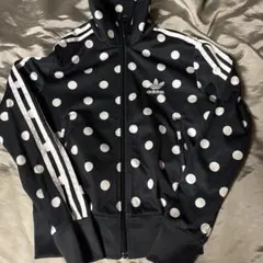 Eipon　アディダス　ジャージ　ハート柄　希少　美品 Mサイズ Eipon様 専用 アディダス ジャージ ハート柄 希少 美品 Mサイズ - メルカリ