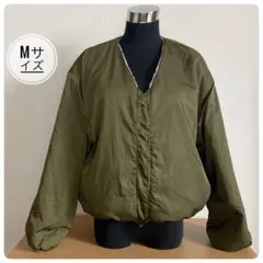 オリーブ色 ボンバージャケット　リバーシブル