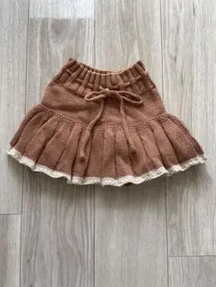 プリーツスカート