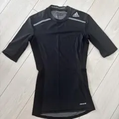 adidas Techfit 半袖シャツ 黒2枚セット