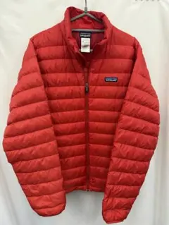 Patagonia ダウンジャケット レッドのサムネイル