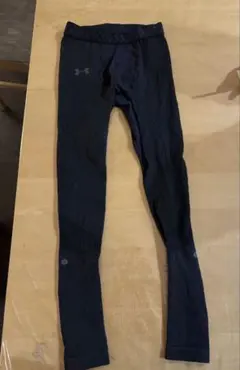 Under Armour HeatGear レギンス Mサイズ