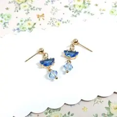 No.872☆半月（ブルー） ピアス イヤリング マスクチャーム