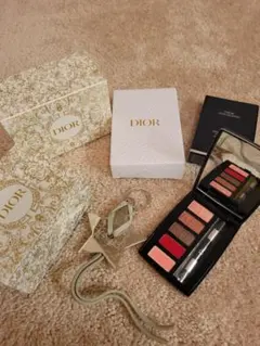 Dior アイシャドウパレット リップカラーセット、キーホルダー 小物入れセット