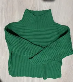 緑ニット⭐️新品美品⭐️3000円→1999円