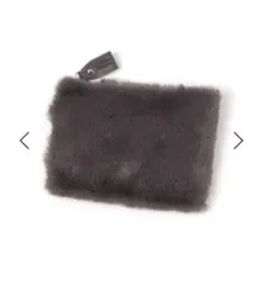 LAKORE ファーフラットポーチ