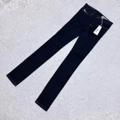 新品タグ付き✨ディーゼル　デニム　スーパースリム　ストレッチ　w25L32