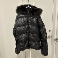 DUVETICA ADHARA ダウンジャケット 40 黒 ファー付