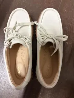 Clarks クラークス 厚底 トーヒルビー　 ホワイト　23.5のサムネイル