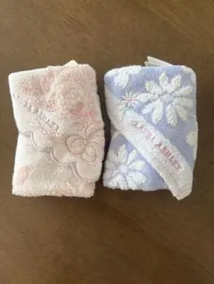 LAURA ASHLEYタオルハンカチ2枚セット