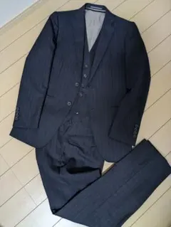 ORIHICA　ダークグレー ストライプ スリーピーススーツ