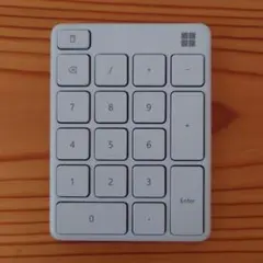 Microsoft Number Pad 本体のサムネイル