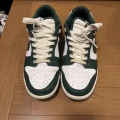 NIKE DUNK LOW ホワイト グリーン チームグリーン