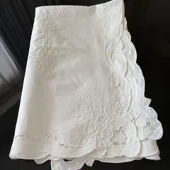 ヴィンテージ ホワイトワークリネン テーブルクロス 手刺繍 ドロン
