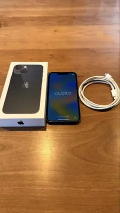 iPhone 13 mini 128GB 本体 充電ケーブル付きのサムネイル