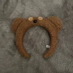 Item thumbnail for item 79d25afb-dfe3-479a-89fd-f68c8f9de765