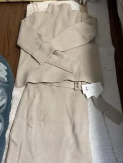 セットアップ Mサイズタグ付き