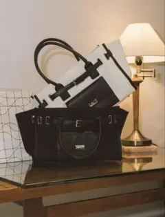 Darich ダーリッチ エディターズバッグ バイカラー A4 未使用級 お得 Darich ダーリッチ エディターズバッグ バイカラー A4 未使用級 お得