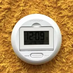 ADESSO デジタル目覚まし時計 ブルブルクラッシュ　ジャンク品