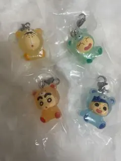 クレヨンしんちゃん みんなでくまパジャマ めじるしアクセサリー セミコンプ