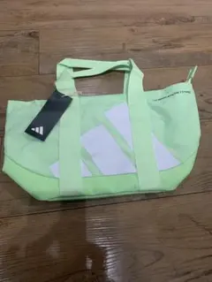 ★新品　adidas トートバッグ ライトグリーン★アディダス　ゴルフのサムネイル