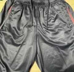 Item thumbnail for item bad9b922-755c-409d-9dc4-92a457d9c502