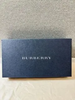 BURBERRY 長財布 箱付き レザー ボルドーのサムネイル