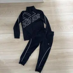 adidasジャージ上下セット　上140 下130
