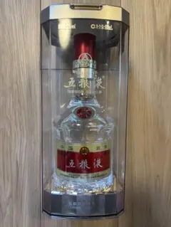 五粮液 白酒 52度 500ml 2026年 ギフトバッグ付き - メルカリ