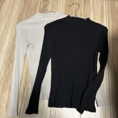 ユニクロ　長袖　カットソー　トップス　ベージュ＆ブラック　Mサイズ　２枚セット