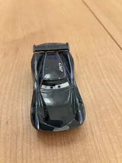 トミカ カーズ ジャクソン・ストーム