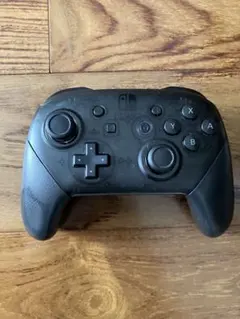 Nintendo Switch Pro Controller プロコン　純正