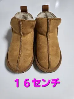 ムートンショートブーツ