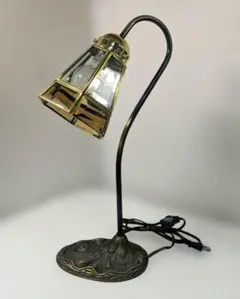 Item thumbnail for item 9026a49a-4034-448b-9b8c-9d0e7bf50c00