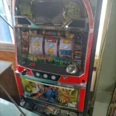 パチスロ実機 聖帝 サウザー 本体のサムネイル