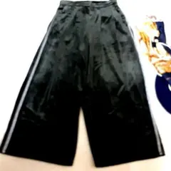 美品⭐️ベロア　シルバーサイドライン 　濃いオリーブグリーン 　ワイドパンツM