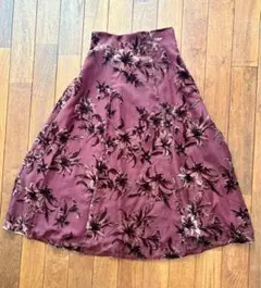 美品☆ノエラ☆ワインレッド☆フラワー☆ロングスカート☆花柄のサムネイル